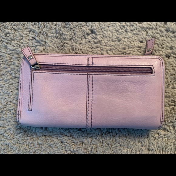 Fossil Lilac Zip Wallet - Picture 2 of 3